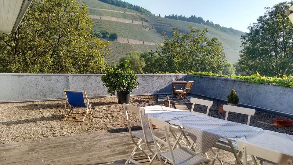 Weingut Fehres Lägenhet Brauneberg Exteriör bild